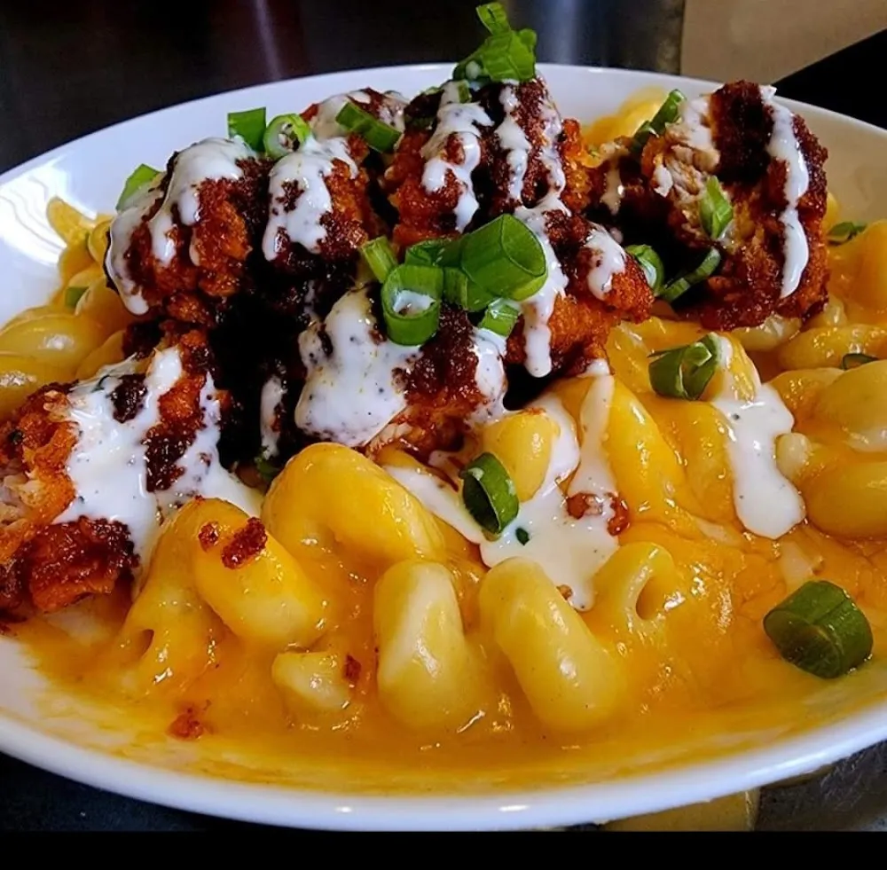 Loaded Mac & Cheese Bowl